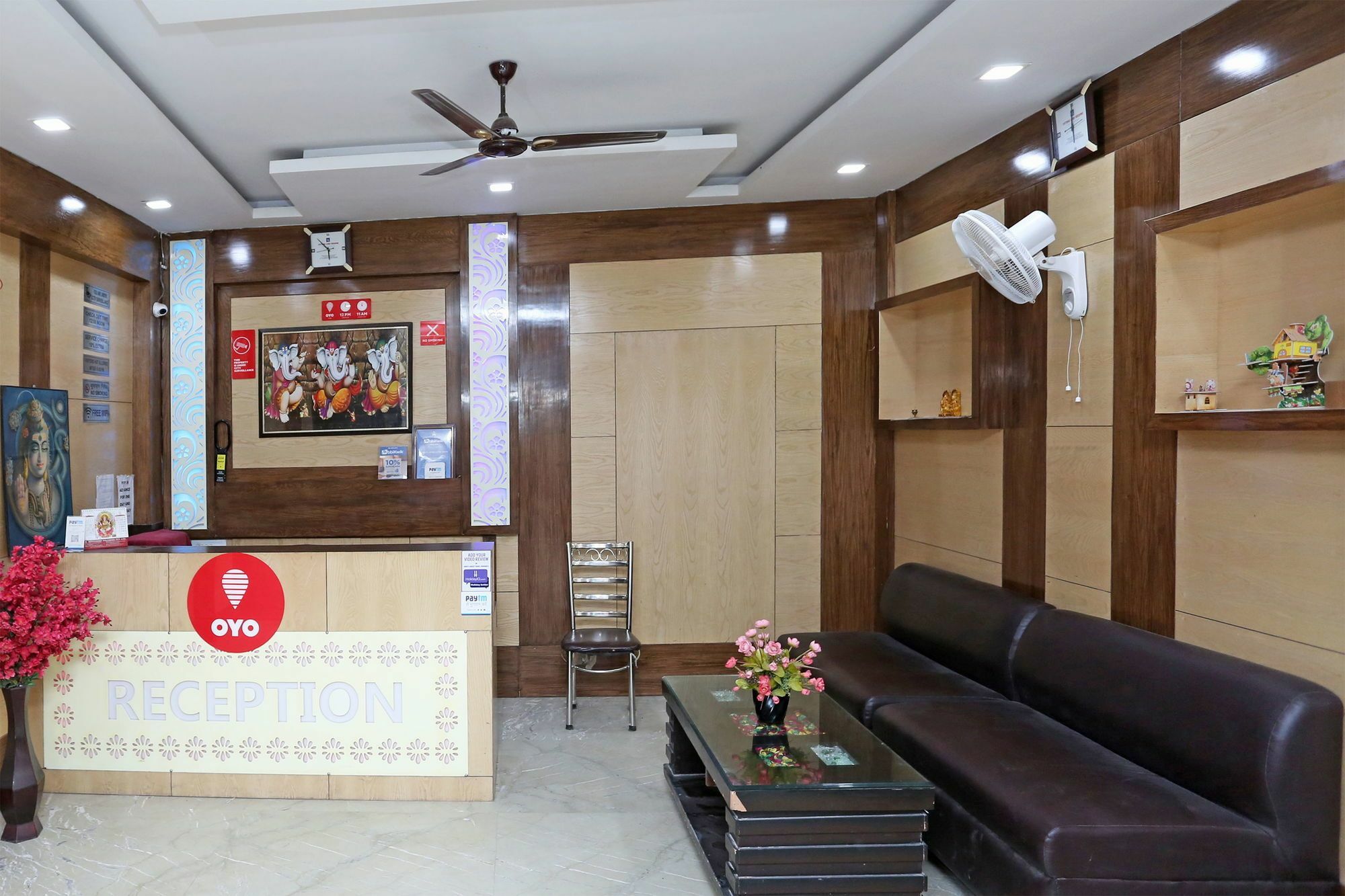 Oyo 9233 Hotel Cottage Lord Krishna Nova Deli Exterior foto