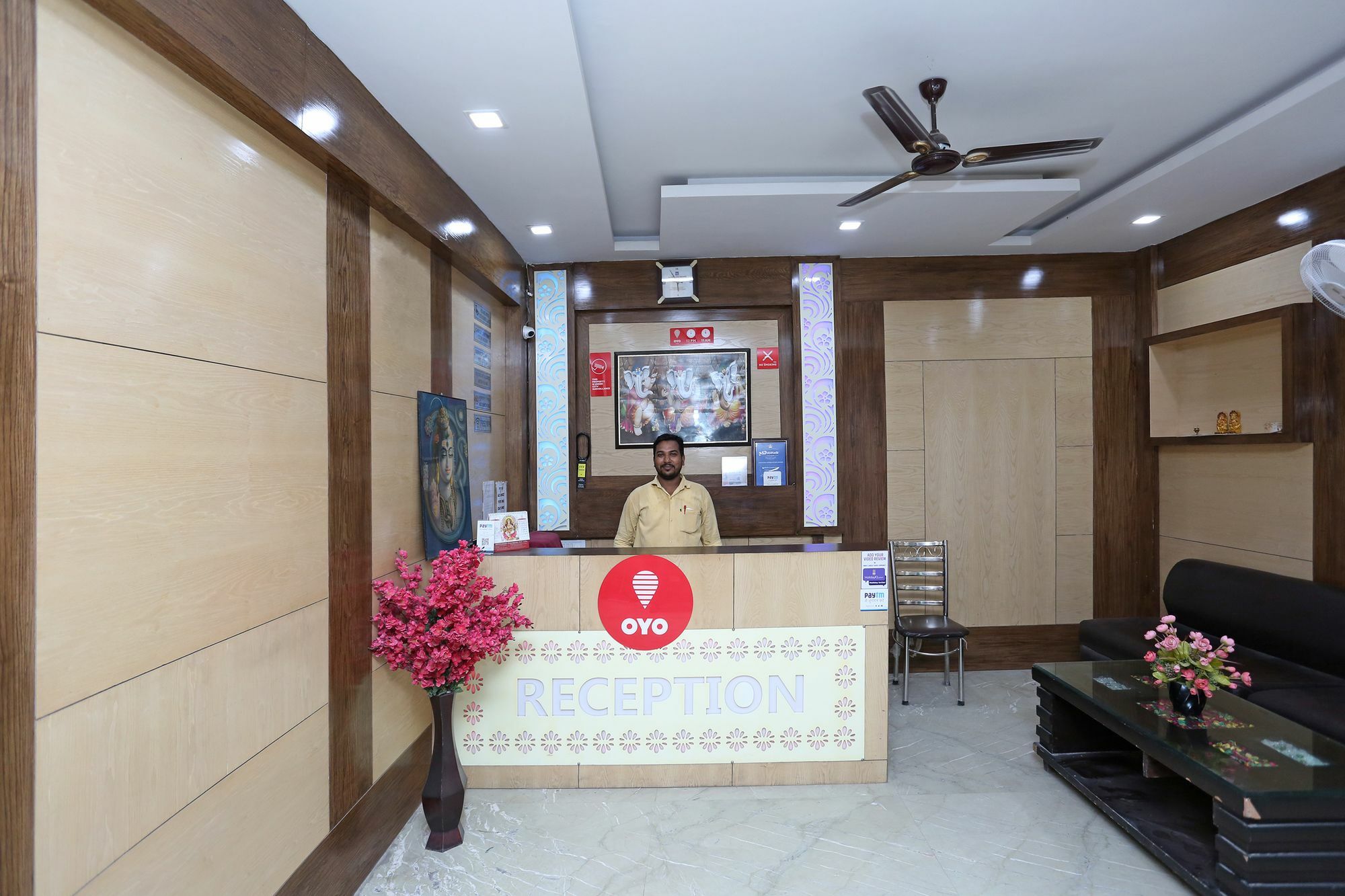 Oyo 9233 Hotel Cottage Lord Krishna Nova Deli Exterior foto