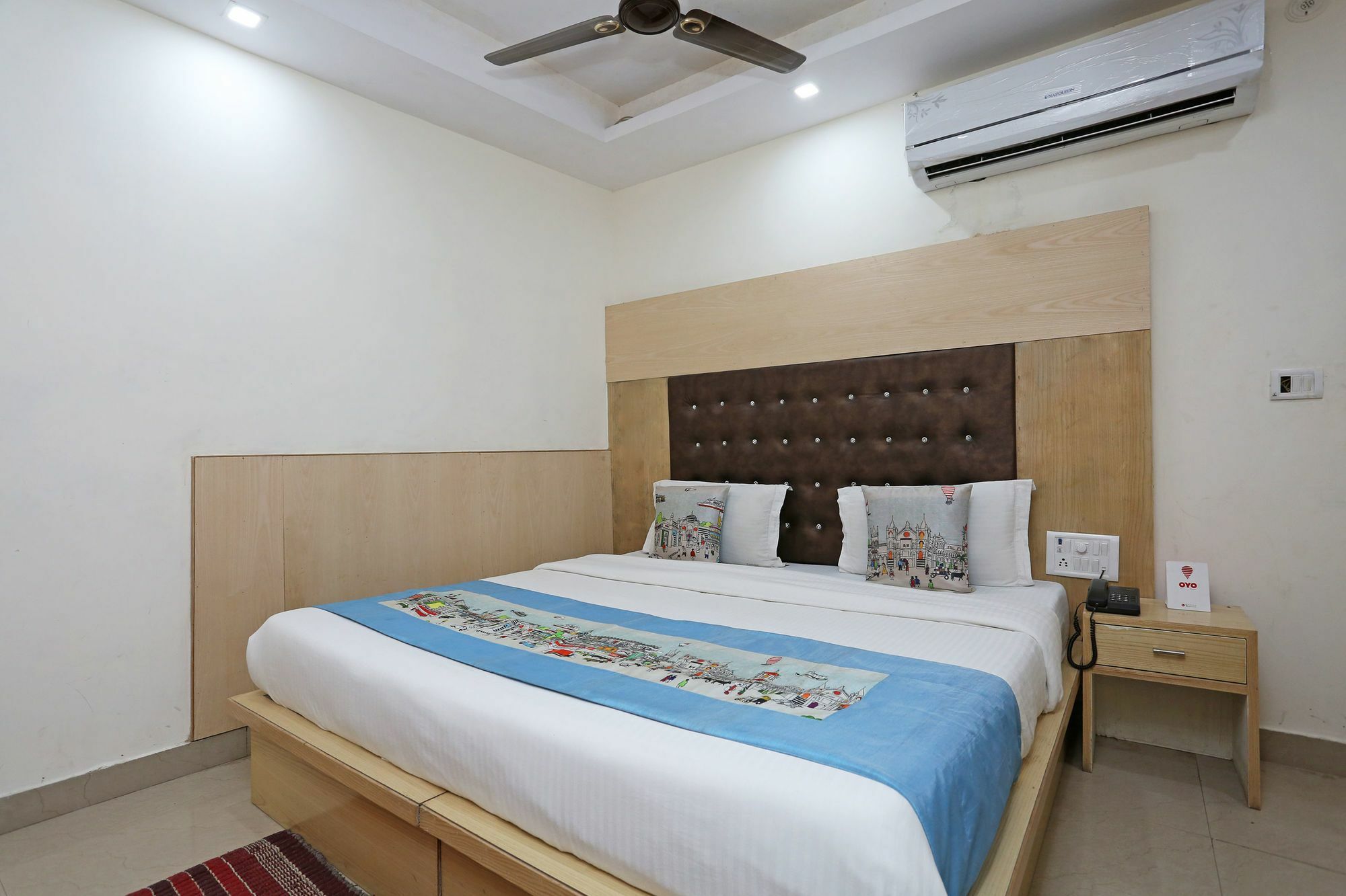 Oyo 9233 Hotel Cottage Lord Krishna Nova Deli Exterior foto